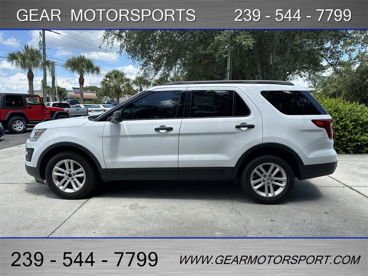2017 Ford Explorer - Photo 9 - Estero, FL 33928