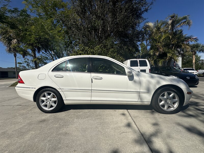 2003 Mercedes-Benz C 320  