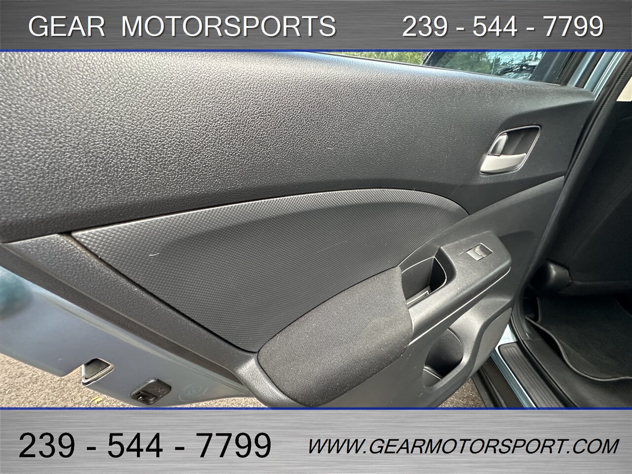 2013 Honda CR-V LX  4WD - Photo 15 - Estero, FL 33928