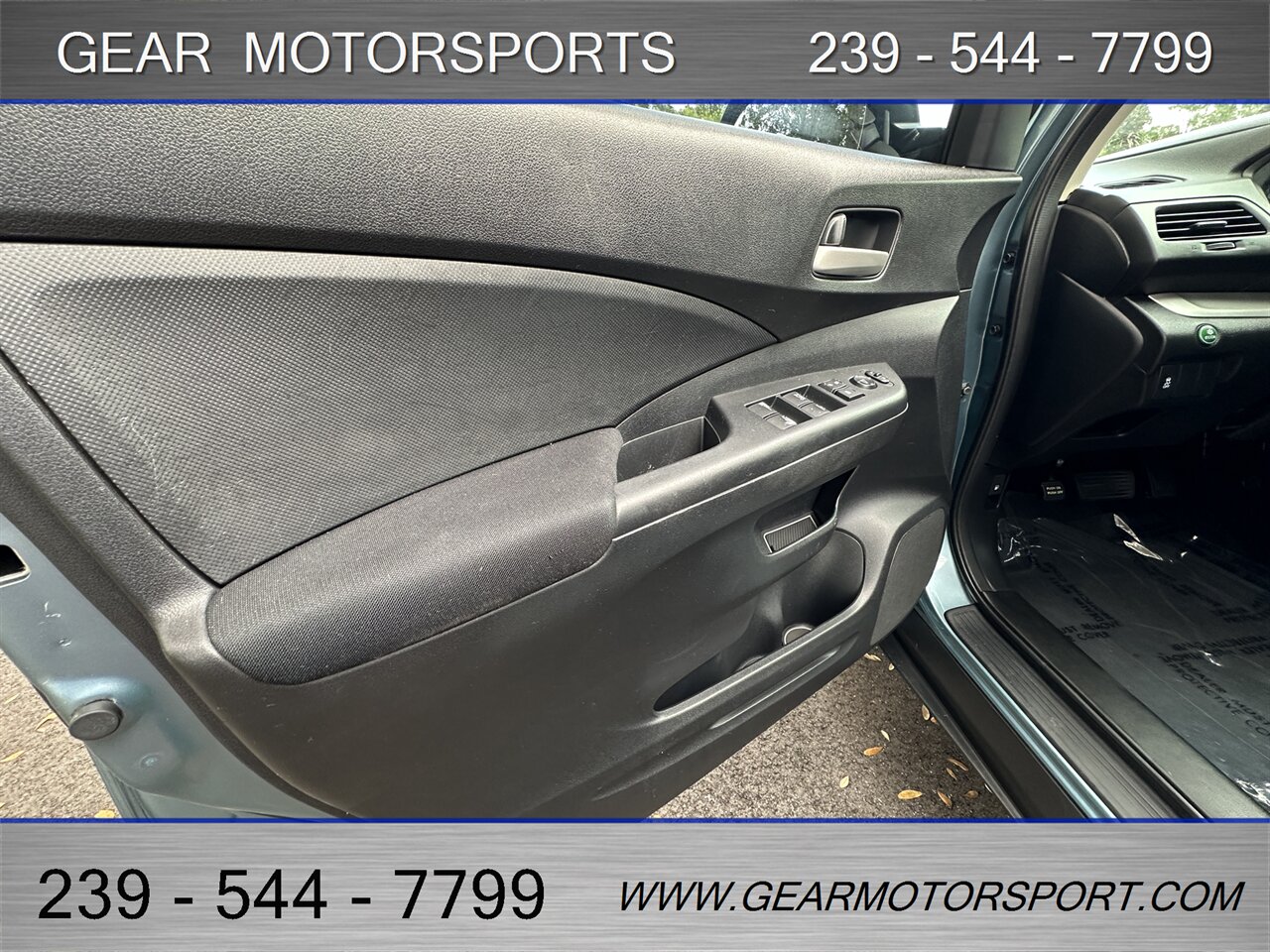 2013 Honda CR-V LX  4WD - Photo 9 - Estero, FL 33928