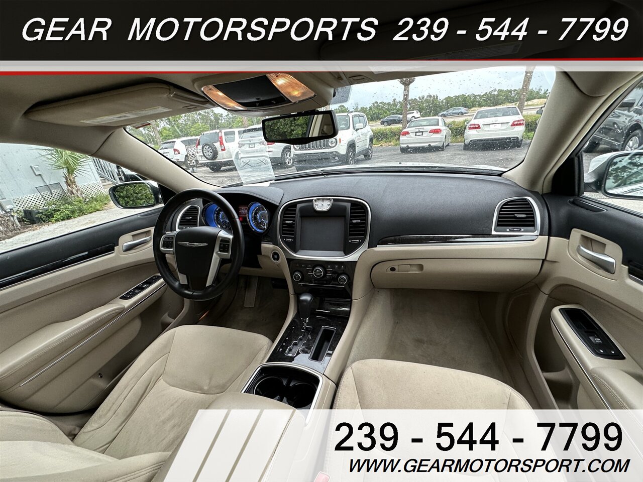 2011 Chrysler 300 3.6L V6 JUST 62K miles ONE OWNER - Photo 15 - Estero, FL 33928