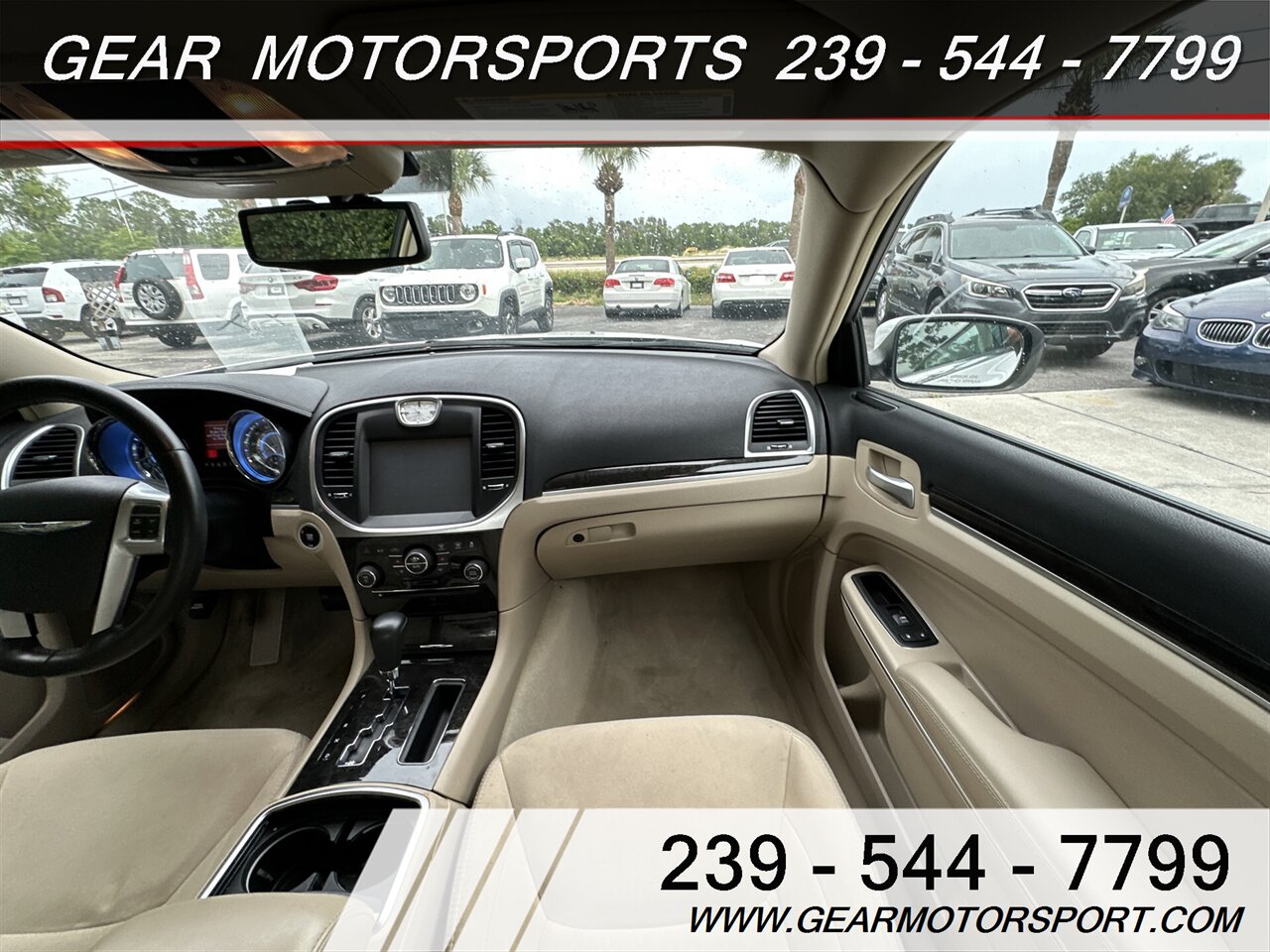 2011 Chrysler 300 3.6L V6 JUST 62K miles ONE OWNER - Photo 13 - Estero, FL 33928