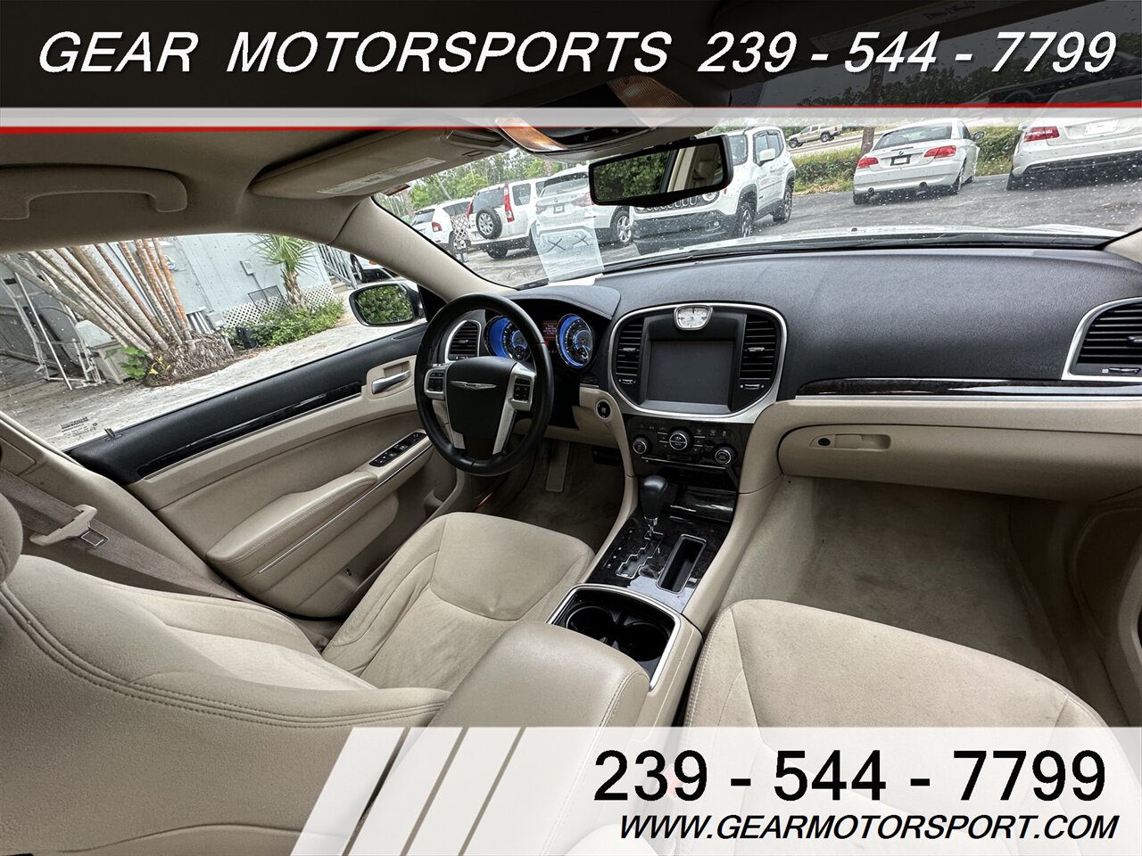 2011 Chrysler 300 3.6L V6 JUST 62K miles ONE OWNER - Photo 12 - Estero, FL 33928