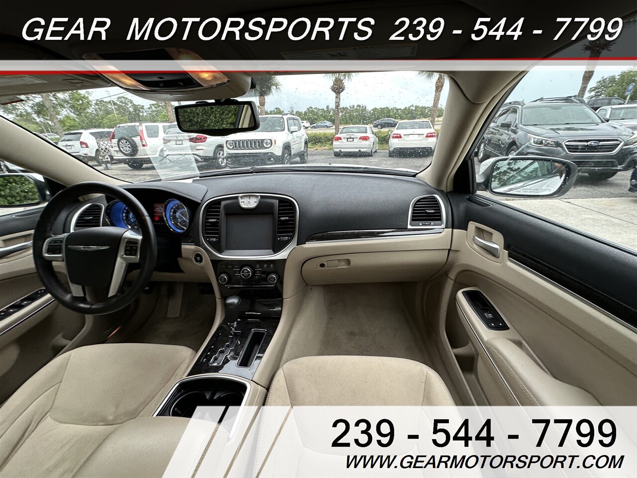 2011 Chrysler 300 3.6L V6 JUST 62K miles ONE OWNER - Photo 14 - Estero, FL 33928
