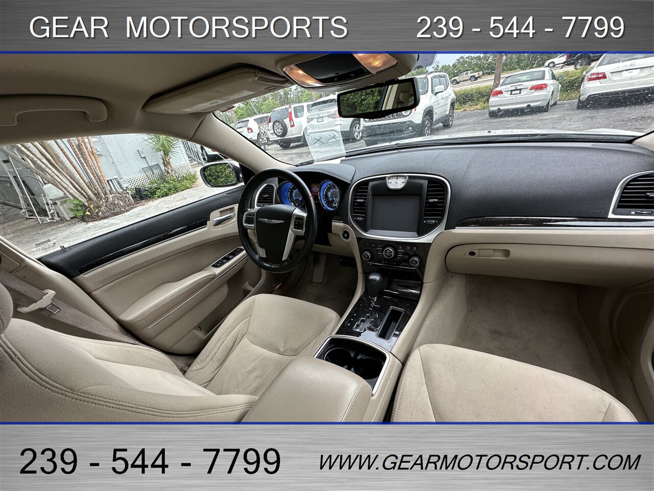 2011 Chrysler 300 3.6L V6 JUST 62K miles ONE OWNER   - Photo 12 - Estero, FL 33928