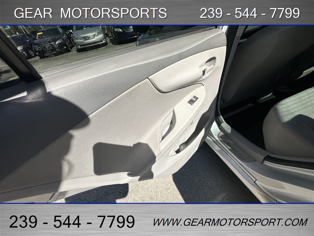 2009 Toyota Corolla LE   - Photo 12 - Estero, FL 33928