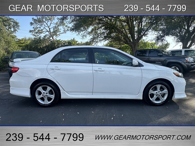 2011 Toyota Corolla S  