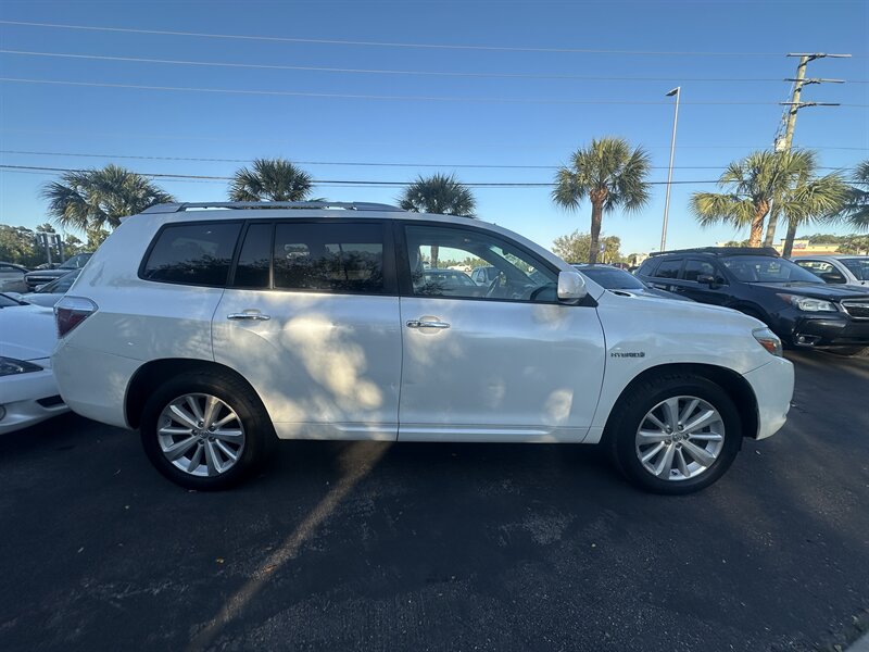2008 Toyota Highlander Hybrid Limited AWD  