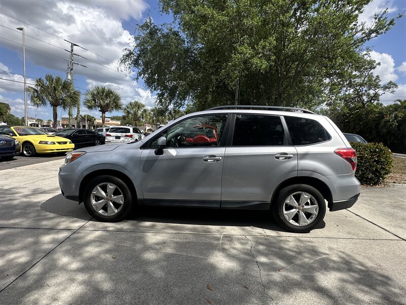 2016 Subaru Forester 2.5i Premium AWD  