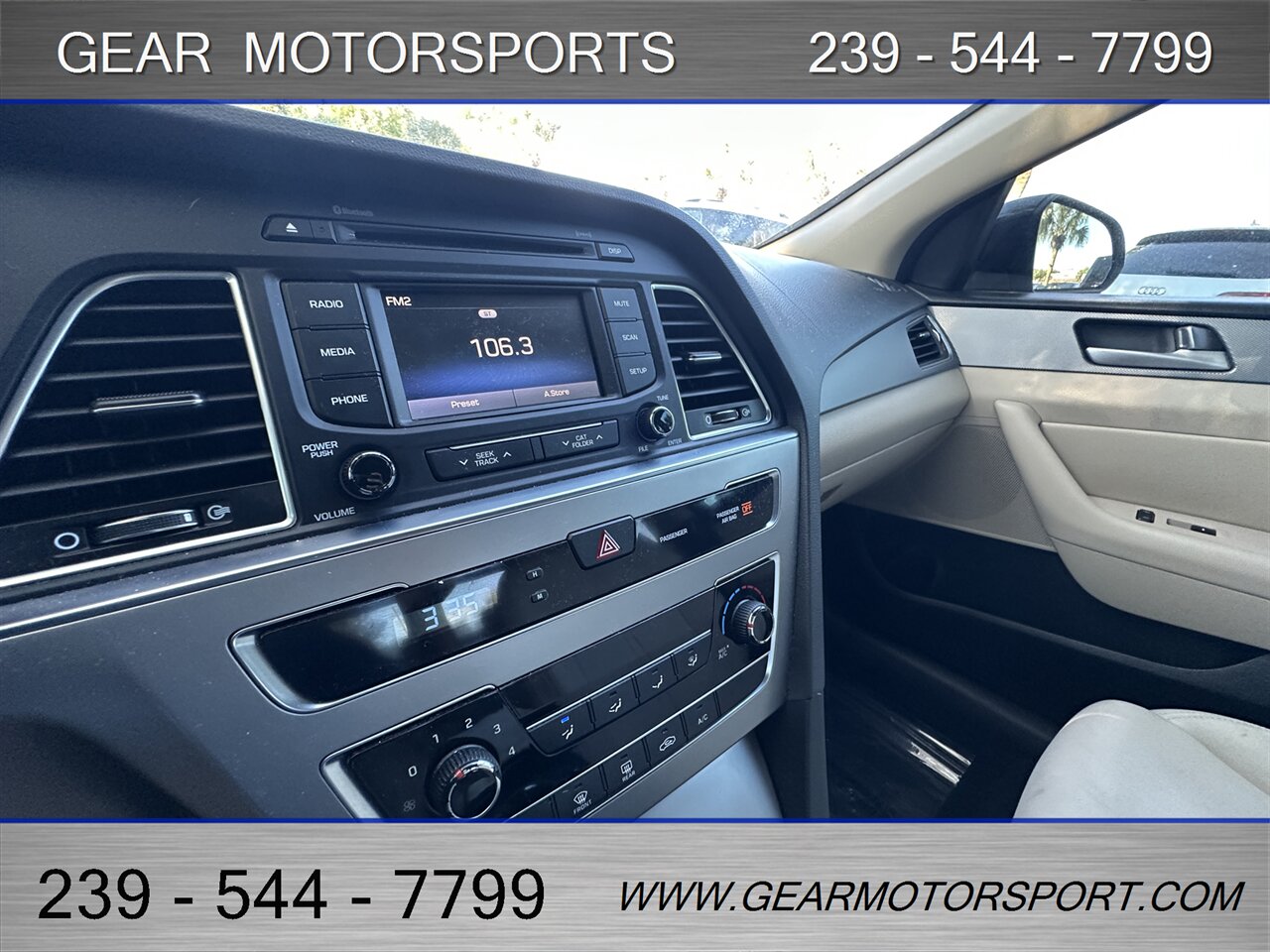 2015 Hyundai SONATA SE   - Photo 18 - Estero, FL 33928