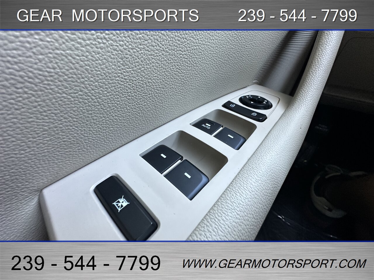 2015 Hyundai SONATA SE   - Photo 25 - Estero, FL 33928