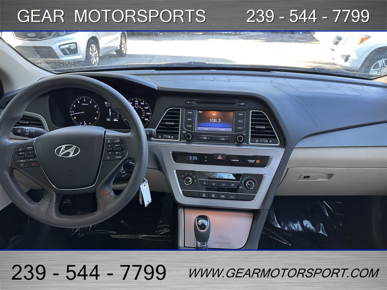2015 Hyundai SONATA SE   - Photo 11 - Estero, FL 33928