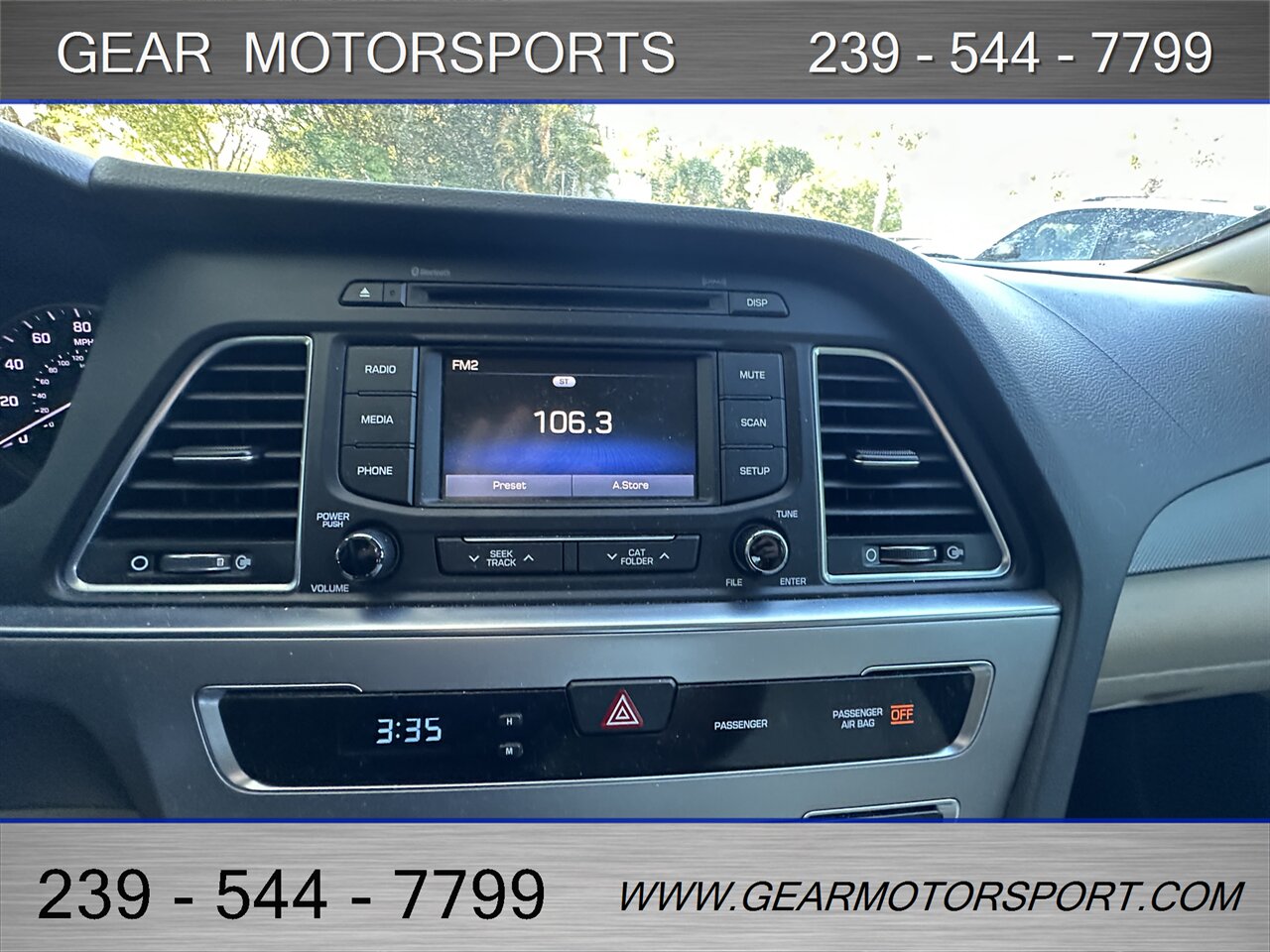 2015 Hyundai SONATA SE   - Photo 24 - Estero, FL 33928