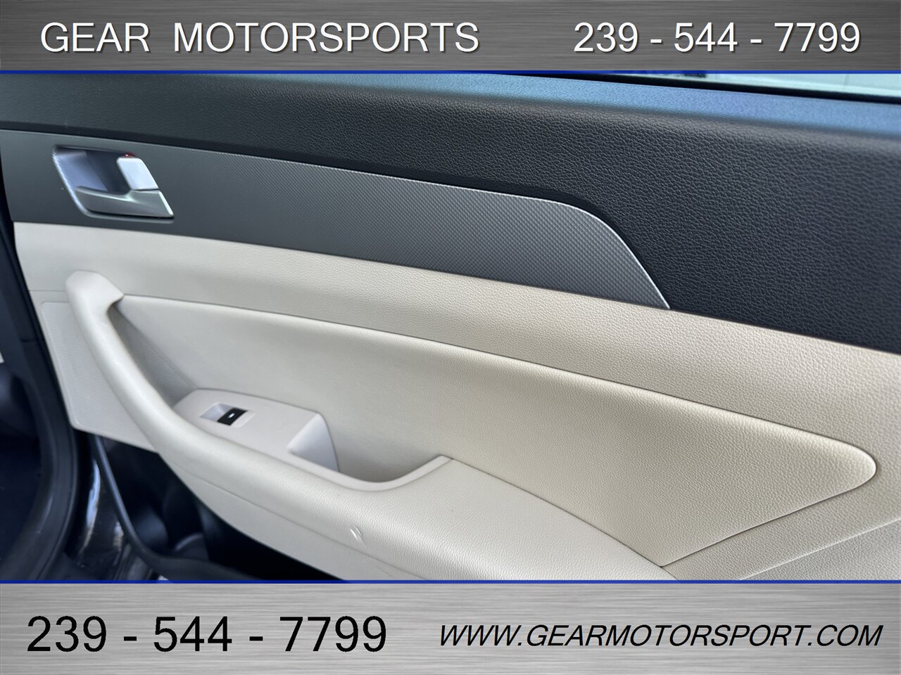 2015 Hyundai SONATA SE   - Photo 9 - Estero, FL 33928