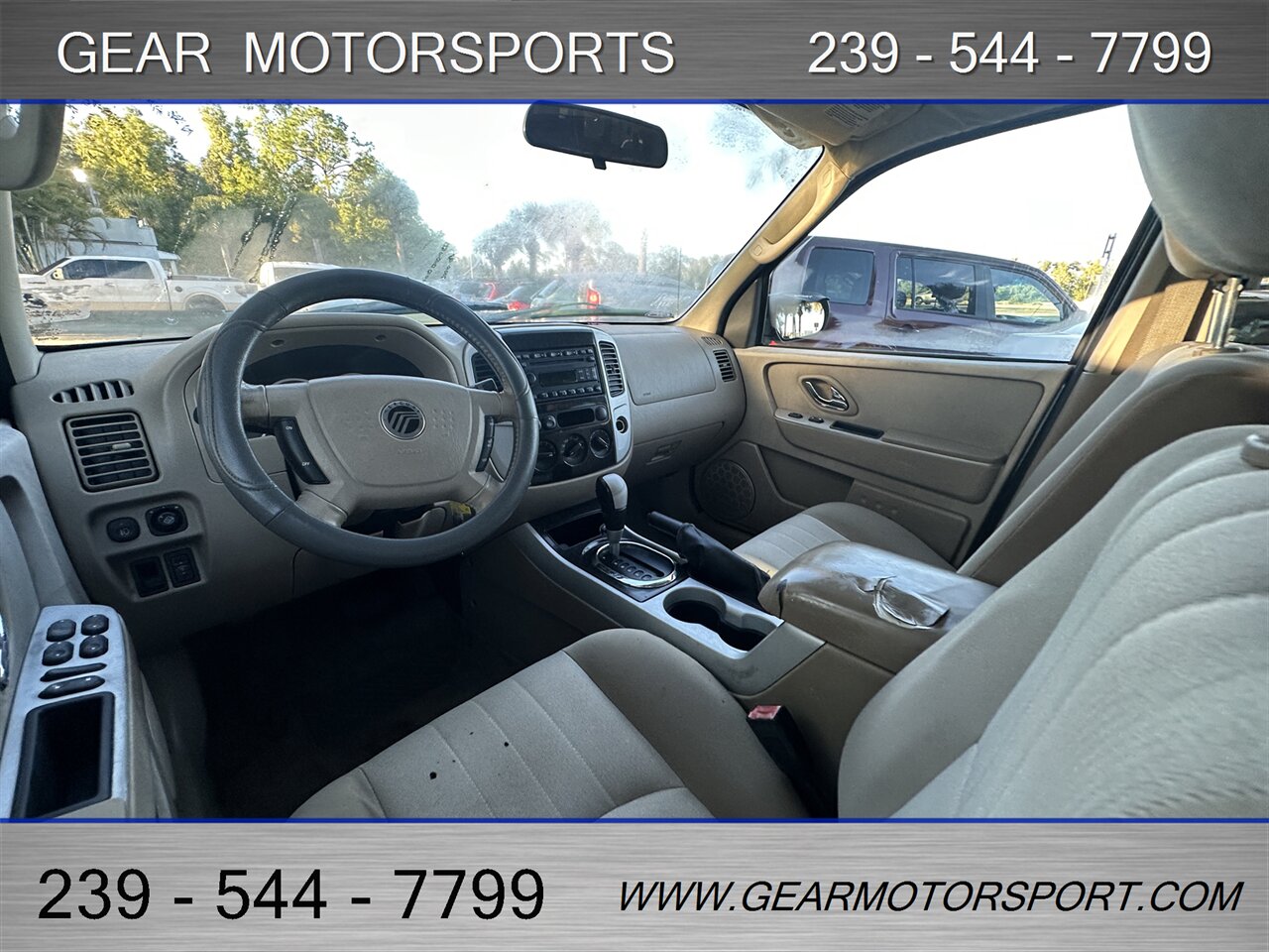 2007 Mercury Mariner Convenience 4WD - Photo 10 - Estero, FL 33928