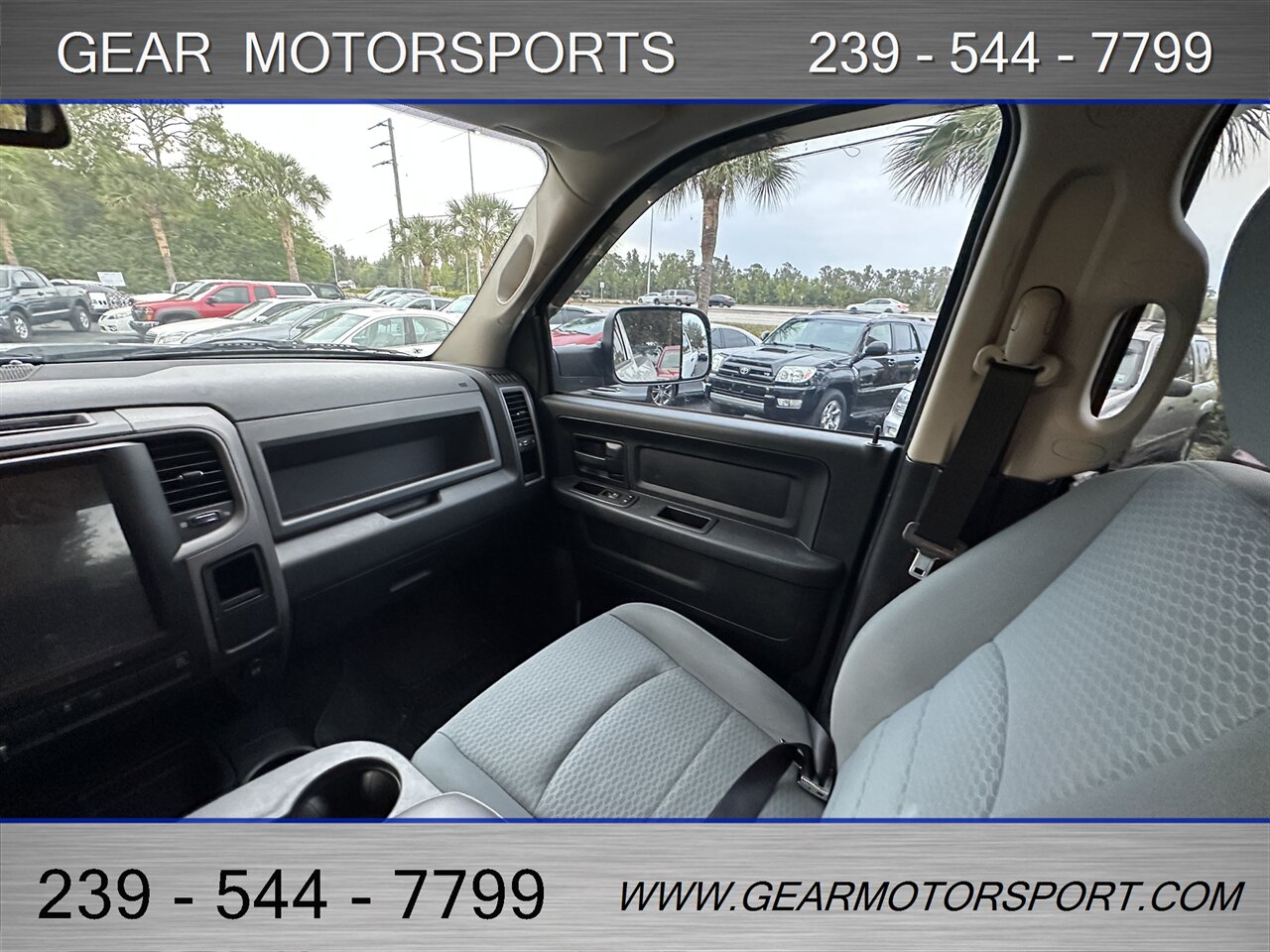 2013 RAM 2500 Tradesman 4WD 4x4 5.7L HEMI  HEAVY DUTY - Photo 11 - Estero, FL 33928