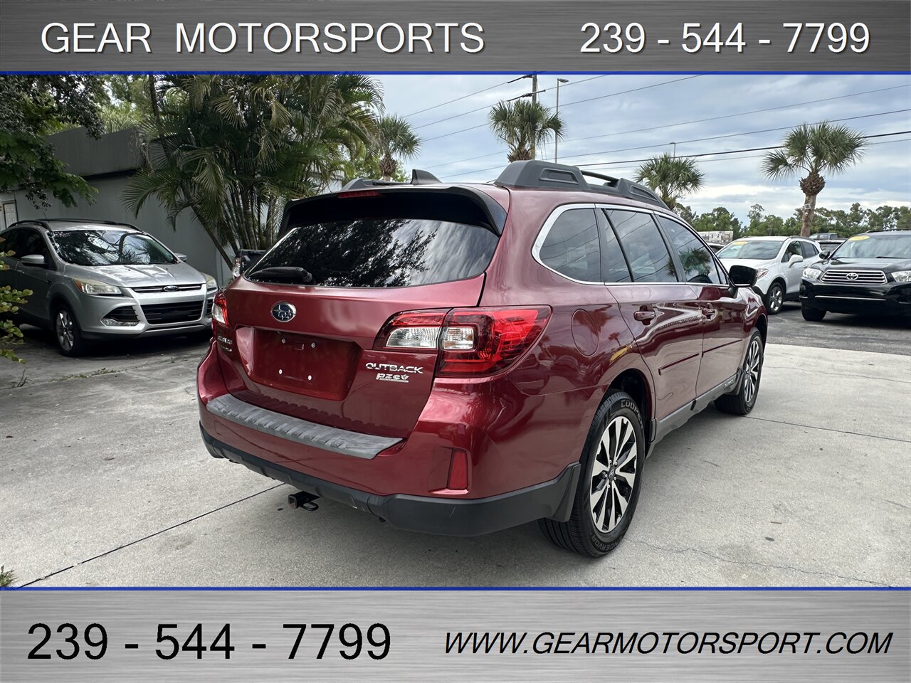 2017 Subaru Outback 2.5i Limited   - Photo 3 - Estero, FL 33928