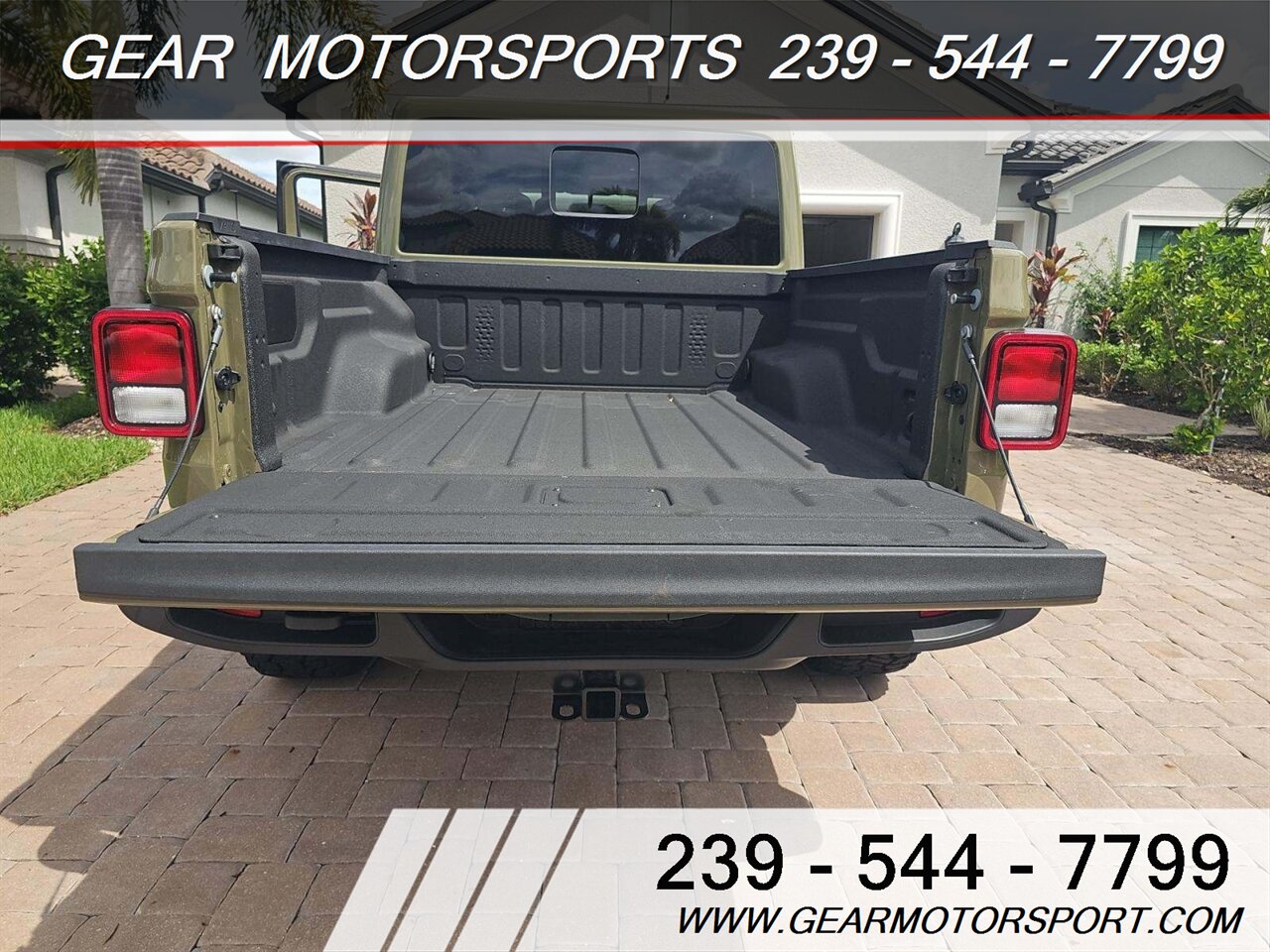 2025 Jeep Gladiator NightHawk 3.6L V6 4WD - Photo 10 - Estero, FL 33928