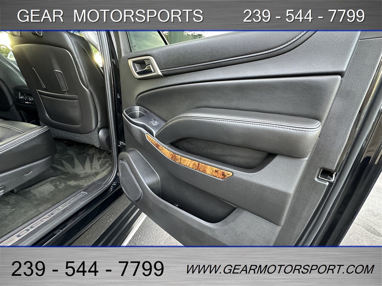 2015 GMC Yukon XL Denali XL 4WD   - Photo 17 - Estero, FL 33928