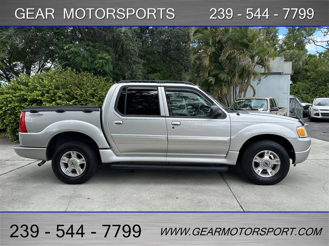 2004 Ford Explorer Sport Trac XLT 4dr XLT Crew Cab   - Photo 2 - Estero, FL 33928