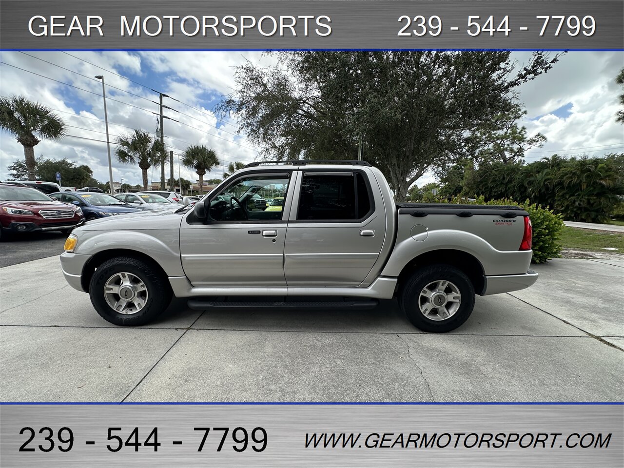2004 Ford Explorer Sport Trac XLT 4dr XLT Crew Cab   - Photo 7 - Estero, FL 33928
