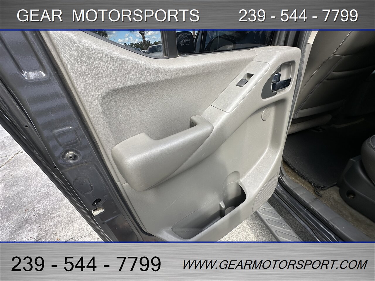 2012 Nissan Frontier SL - Photo 19 - Estero, FL 33928