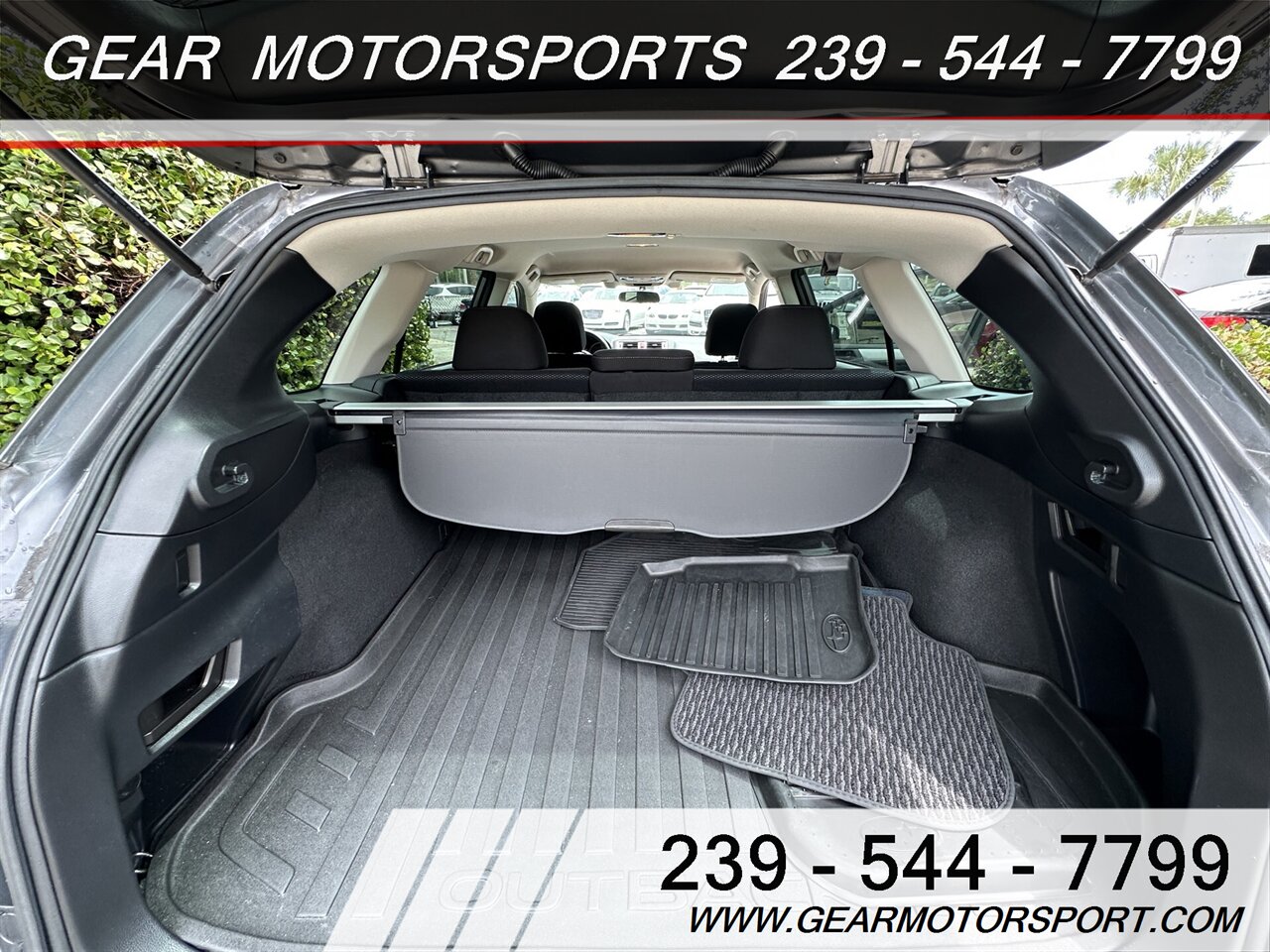 2019 Subaru Outback 2.5i Premium EyeSight Tech Package - Photo 13 - Estero, FL 33928