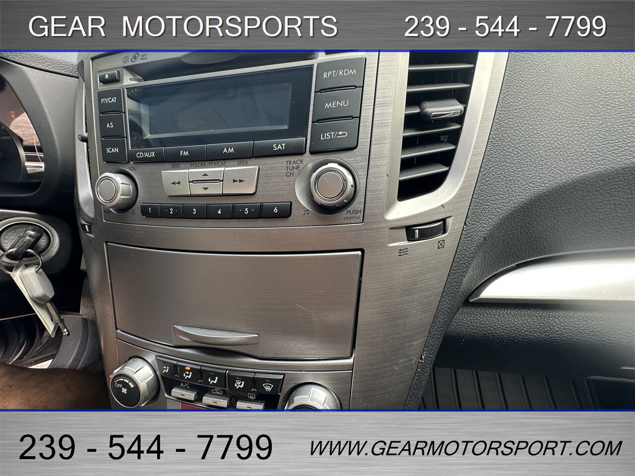 2013 Subaru Outback 2.5i Premium 6-SPEED   - Photo 25 - Estero, FL 33928