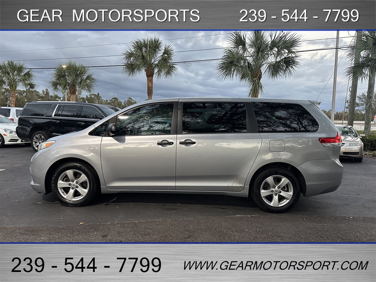 2014 Toyota Sienna L 7-Passenger   - Photo 8 - Estero, FL 33928