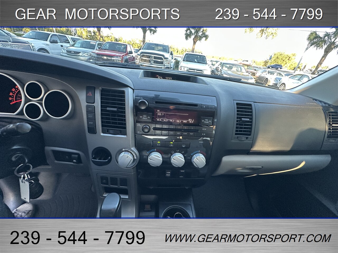 2011 Toyota Tundra 5.7L V8 F DOHC 32V  CREW MAX - Photo 25 - Estero, FL 33928