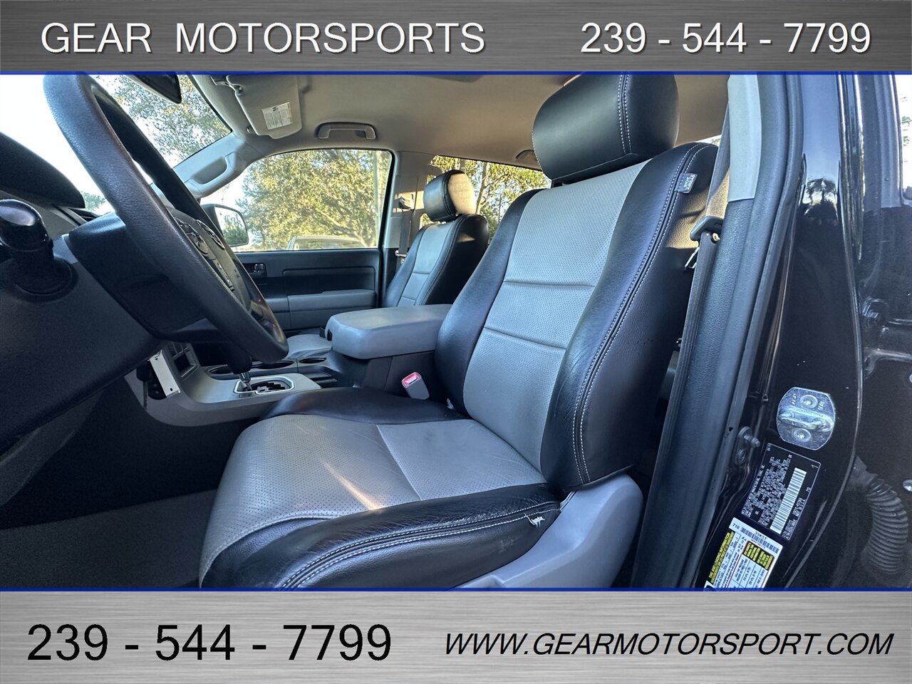 2011 Toyota Tundra 5.7L V8 F DOHC 32V  CREW MAX - Photo 10 - Estero, FL 33928