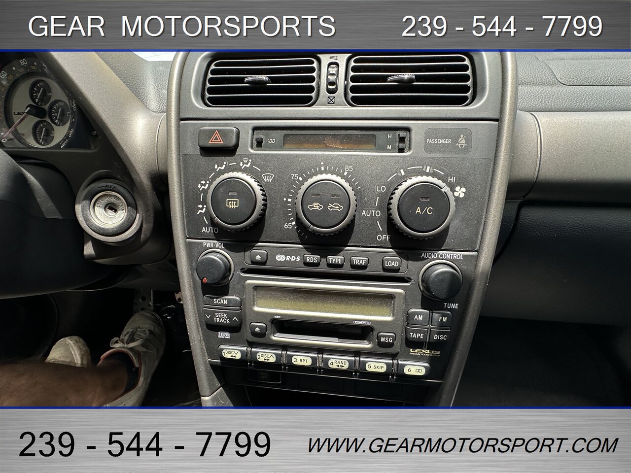 2001 Lexus IS 300 RWD - Photo 42 - Estero, FL 33928