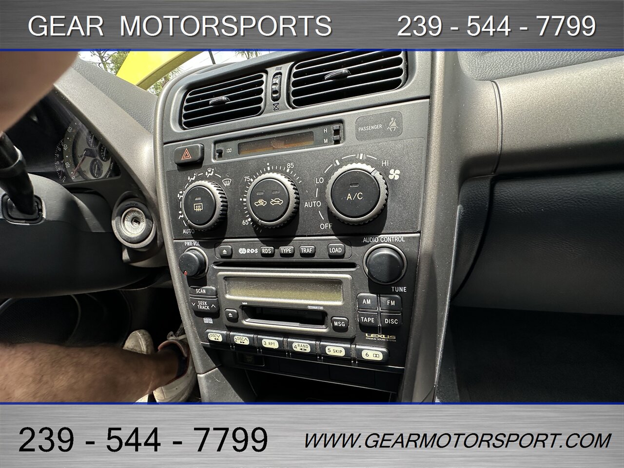 2001 Lexus IS 300 RWD - Photo 43 - Estero, FL 33928