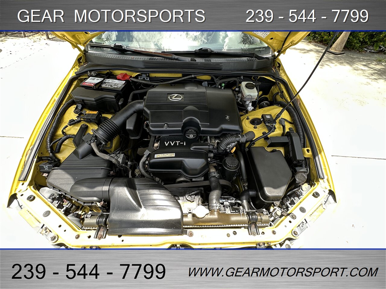 2001 Lexus IS 300 RWD - Photo 35 - Estero, FL 33928