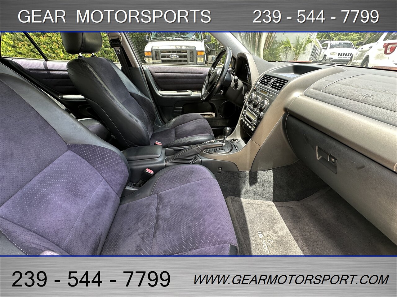 2001 Lexus IS 300 RWD - Photo 34 - Estero, FL 33928