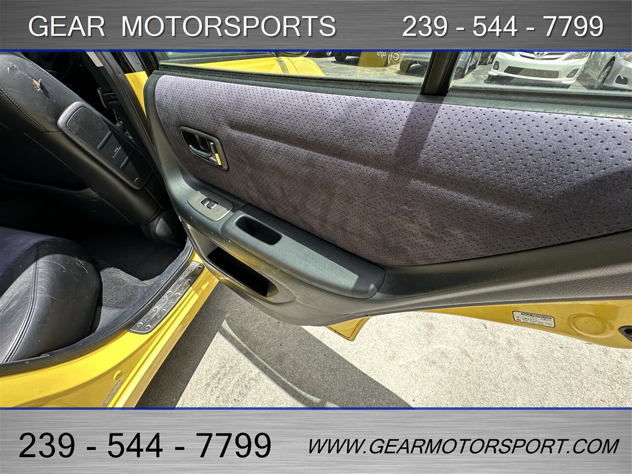 2001 Lexus IS 300 RWD - Photo 26 - Estero, FL 33928