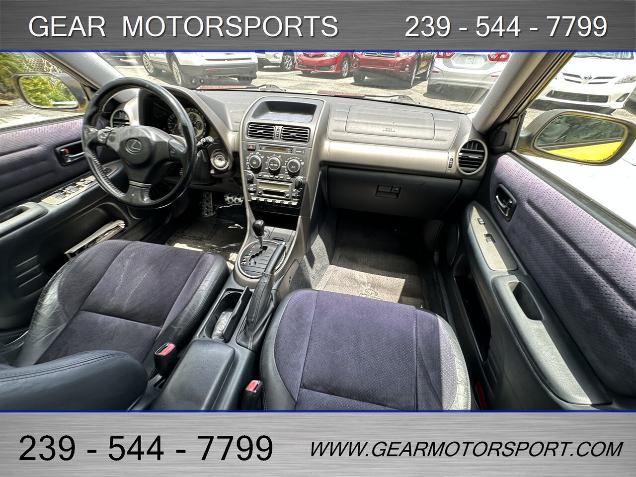2001 Lexus IS 300 RWD - Photo 29 - Estero, FL 33928