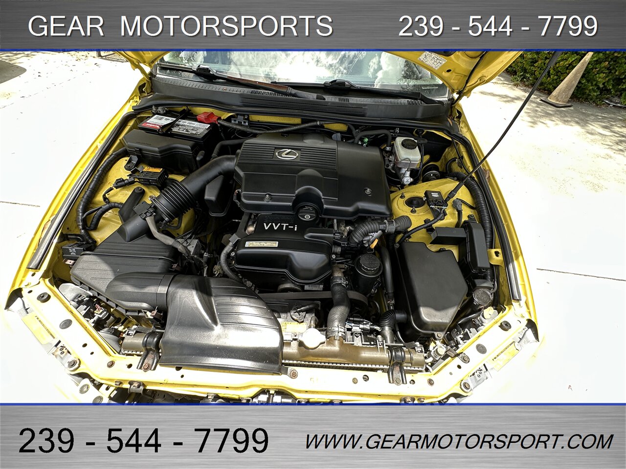 2001 Lexus IS 300 RWD - Photo 36 - Estero, FL 33928