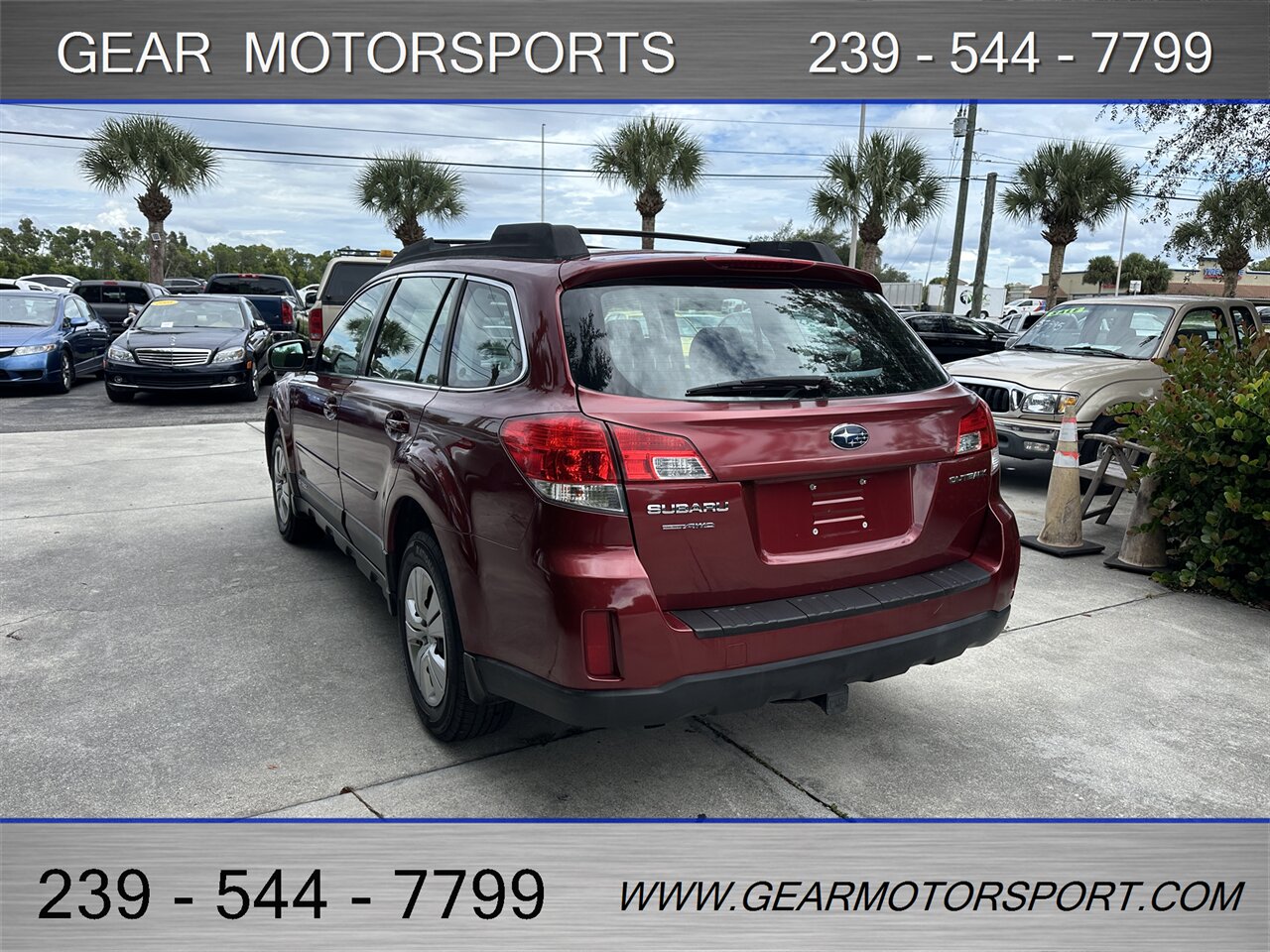 2014 Subaru Outback 2.5i - Photo 7 - Estero, FL 33928