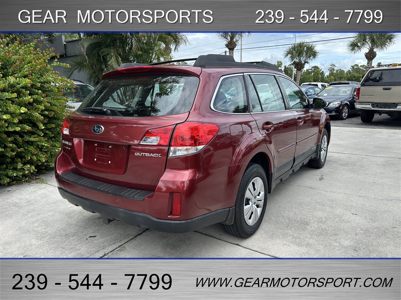 2014 Subaru Outback 2.5i - Photo 4 - Estero, FL 33928