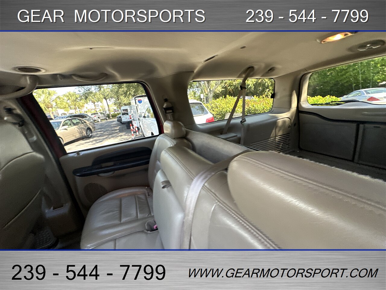 2005 Ford Excursion XLT 6.8L V10 AIR RIDE - Photo 20 - Estero, FL 33928