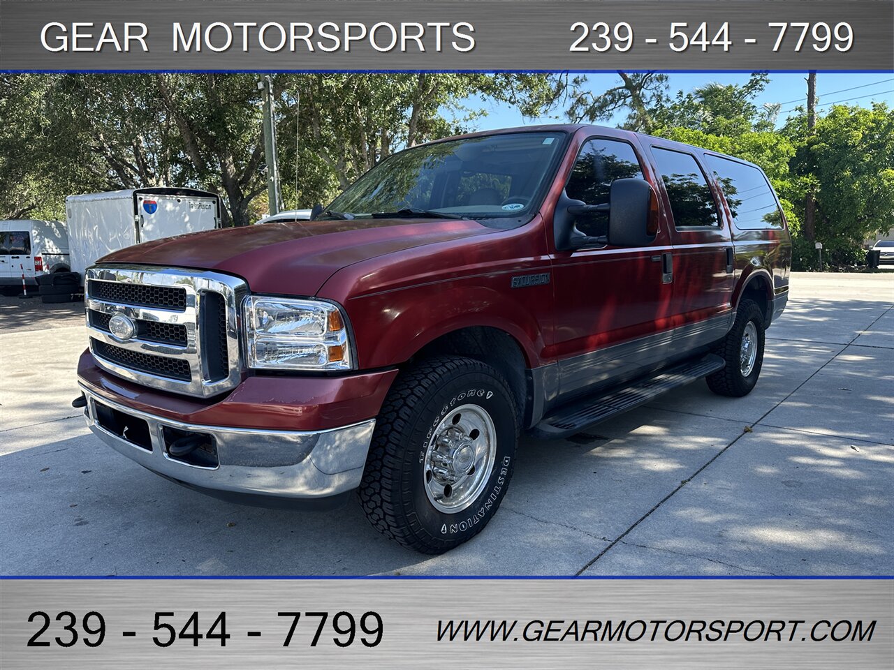 2005 Ford Excursion XLT 6.8L V10 AIR RIDE - Photo 7 - Estero, FL 33928