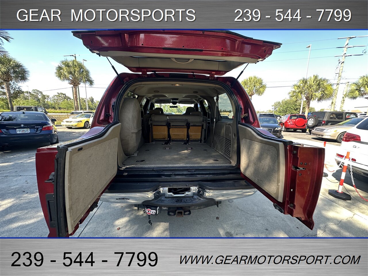 2005 Ford Excursion XLT 6.8L V10 AIR RIDE - Photo 29 - Estero, FL 33928