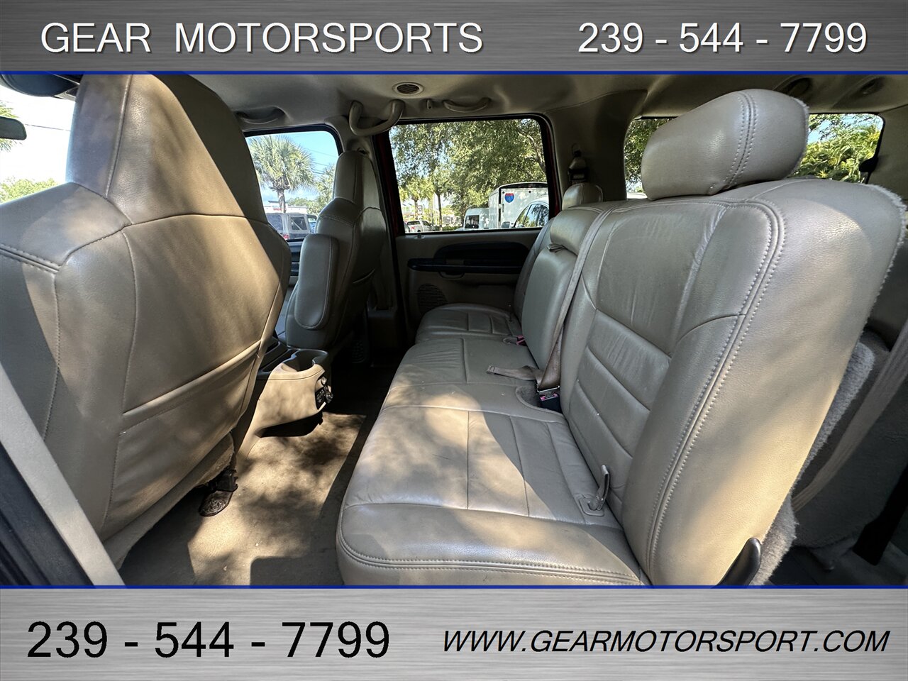 2005 Ford Excursion XLT 6.8L V10 AIR RIDE - Photo 17 - Estero, FL 33928