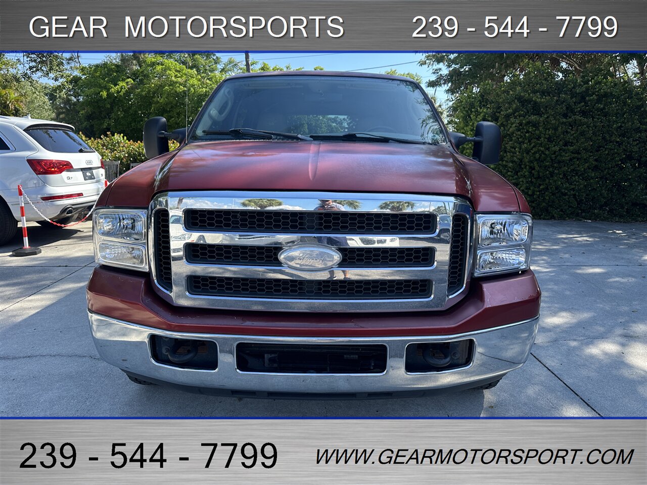 2005 Ford Excursion XLT 6.8L V10 AIR RIDE - Photo 8 - Estero, FL 33928
