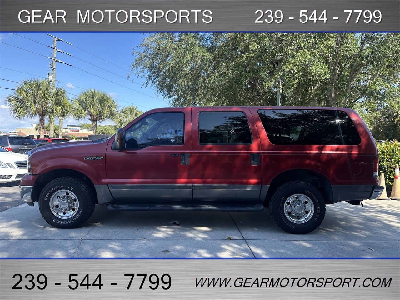 2005 Ford Excursion XLT 6.8L V10 AIR RIDE - Photo 6 - Estero, FL 33928