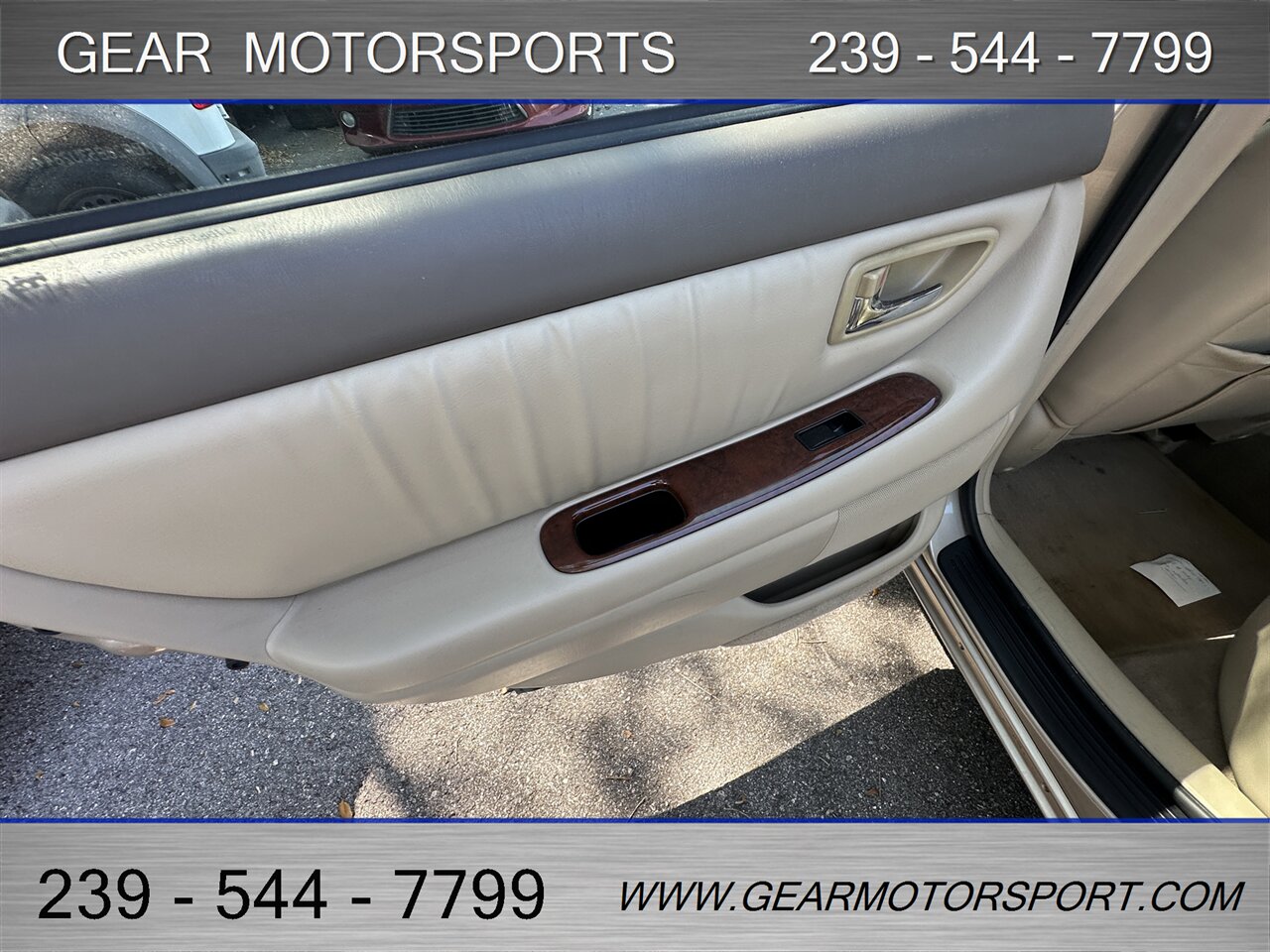 2003 Toyota Avalon XLS ONE-OWNER, JUST 91k MILES - Photo 9 - Estero, FL 33928