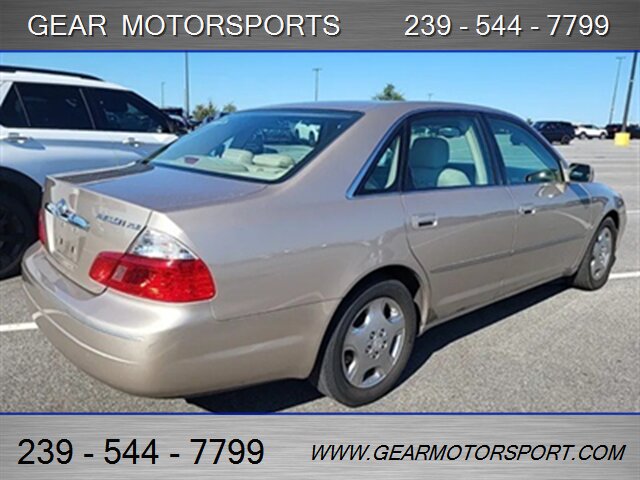 2003 Toyota Avalon XLS   - Photo 2 - Estero, FL 33928