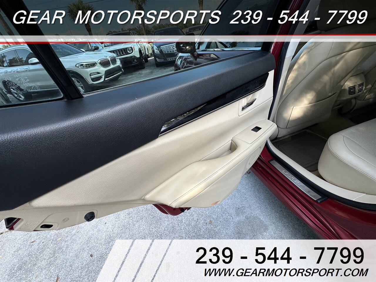 2015 Lexus ES 350 Premium 3.5L V6 FWD - Photo 15 - Estero, FL 33928