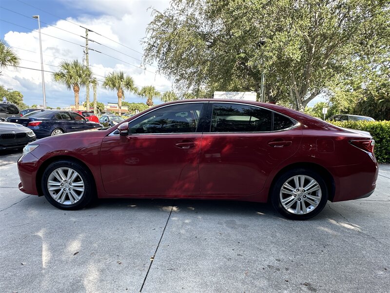 2015 Lexus ES 350 Premium 3.5L V6 FWD  